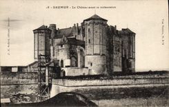 CPA Saumur Le Chateau avant sa restauration 