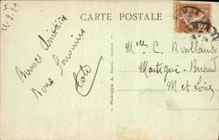 CPA Saumur Rue de Chateau Fort et de la Loire