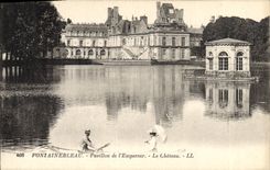 CPA Fontainebleau Pavillon de l'Empereur Le Chateau 