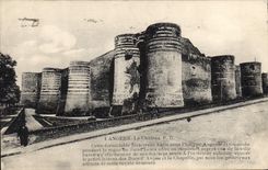 CPA Angers Le Chateau 