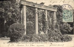 CPA Angers Portique romain dans les Jardins du Cloitre Saint Jean 