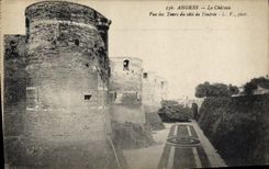 CPA Angers Le Chateau Vue des Tours du Cote de l'Entree 