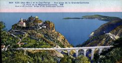 CPA Eze Alpes Maritimes et le Cap Ferrat Vue prise de la Grande Corniche le Pont de la Moyenne Corni
