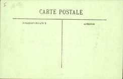 CPA Arles Les Alyscamps L'Allee des Tombeaux 