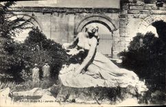 CPA Arles B du R Jardin Public Niobe 