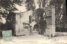 CPA Arles Les Aliscamps Chapelle de la Tour 