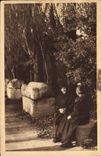 CPA Arles Sur Rhone Un Coin des Alyscamps 