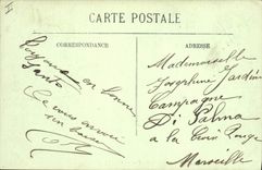 CPA Arles Les Alyscamps L'Allee des Tombeaux