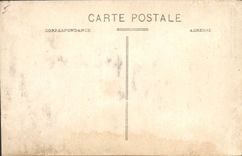 CPA Arles Niobee et la Tour du Theatre Antique
