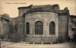 CPA Arles Le Palais Constantin 