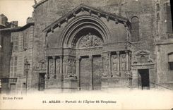 CPA Arles Portail de l'Eglise St Trophime 