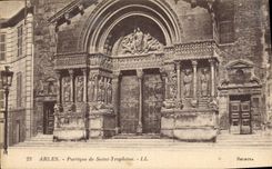 CPA Arles Portique de Saint Trophime 