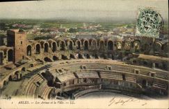 CPA Arles Les Arenes et la Ville 