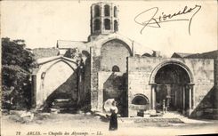 CPA Arles Chapelle des Alyscamps 