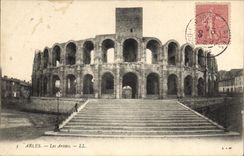 CPA Arles Les Arenes 