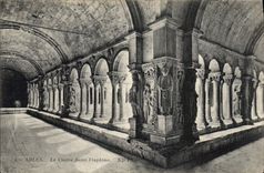 CPA Arles Le Cloitre Saint Trophime 