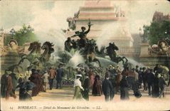 CPA Bordeaux Detail du Monument des Girondins 