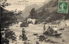 CPA Gorges du Tarn Descente d'un rapide partie la plus impressionnante de la descente du Tarn en Bar
