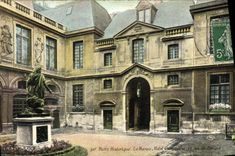 CPA Paris Historique Le Marais Hotel Carnavalet Rue de Sevigne