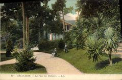 CPA Arcachon la place des Palmiers 