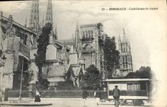 CPA Bordeaux Cathedrale St Andre Tramway