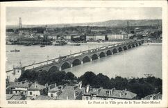 CPA Bordeaux le Pont et la Ville Prise de la tour Saint Michel 