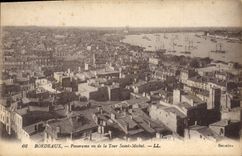 CPA Bordeaux Panorama vu de la Tour Saint Michel 