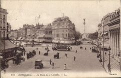 CPA Bordeaux la place de la Comedie 