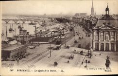 CPA Bordeaux les Quais de la Bourse 