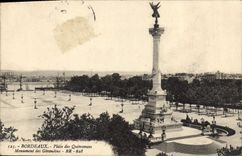 CPA Bordeaux Place des Quinconces Monument des Girondins 