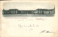 CPA Versailles Facade d'Entree du Palais du Grand Trianon 
