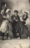 CPA Je lui fiche mon bot par la goule Folklore