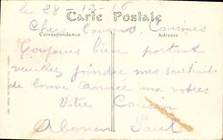 CPA Cathedrale de Reims Indendiee par les Allemands 