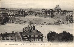 CPA Versailles Le Chateau Vue generale 