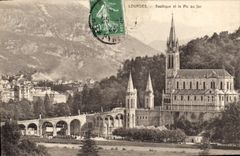 CPA Lourdes Basilique et le Pic du Jer 