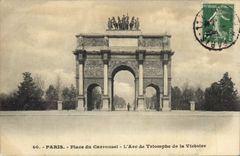 CPA Paris Place du Carrousel L'Arc de triomphe de la Victoire 