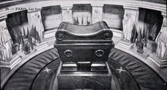 CPA Paris les Invalides Tombeau de Napoleon I 