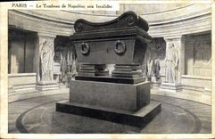 CPA Paris Le Tombeau Napoleon aux Invalides 