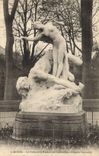 CPA Limoges Le Chene et le Roseau (de Coutheillas sculpteur Lomousin)