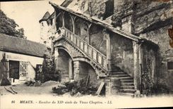 CPA Meaux Escalier du XIIe s du Vieux Chapitre