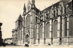 CPA Meaux La Cathedrale La Facade laterale