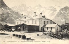 CPA Le Dauphine l'Hospice du Lautaret et le Glacier de l'Homme