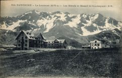 CPA Dauphine Le Lautaret (2075 m) les Hotels et Massif de Combeynot