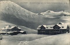 CPA Dauphine Le Lautaret (2075 m) les Hotels et le Galibier (Hiver)