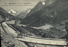 CPA Le Dauphine Route du Lautaret Gorge de la Romanche et le Glacier d'Arsine (2500 m)