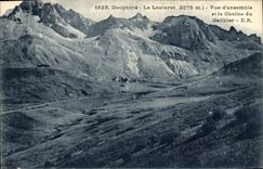 CPA Dauphine le Lautaret (2075 m) vue d'ensemble et la chaine du Galibier