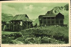 CPA Dauphine le Lautaret (2056 m) le Jardin Alpin et l'Hotel  P L M