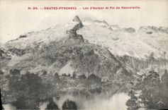 CPA Les Hautes Pyrenees Lac d'Aumar et Pic du Neouvieille
