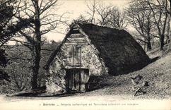 CPA Bartres Bergerie authentique ou Bernadette enfermait son Toupeau