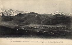 CPA Bagnerres de Bigorre Promenade de Bagneres et massif du Pic du Midi